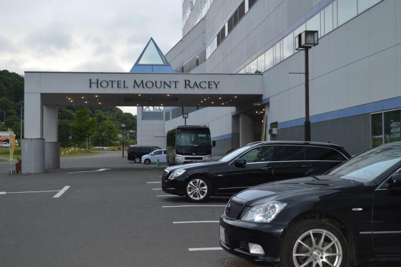 Hotel Mount Racey Yubari ภายนอก รูปภาพ
